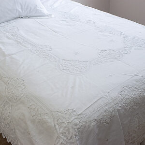 Bed Coverlets. Battenburg “Old Fashioned” Designs