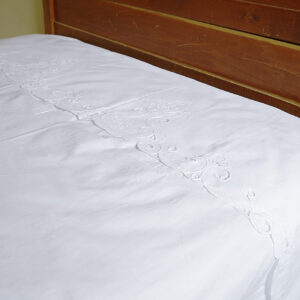 Top Side Bed Sheets. Imperial Embroidered. Twin & Full Sizes.